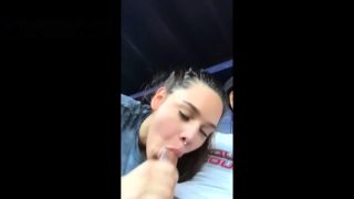 Amateur teen outdoor blowjob