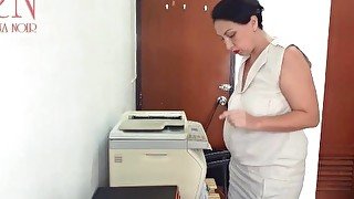 SEXRETARY Stupid Secretary and scanner Full video