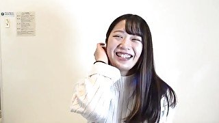 噂の大和撫子と言われるコンビニ店員の美少女と