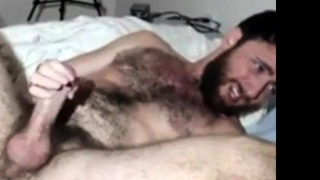 Bearded Hunk Intense Vibrator Cumming