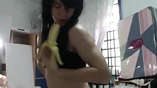 Sexayy banana sucking blowjob! An old show for my fan! Muscles flexing!