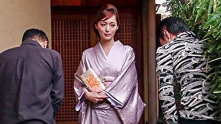 Sweet Geisha Is Actually A Sexy Yakuza - MilfsInJapan