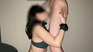 【個人撮影】目隠ししたドM彼女を本能のままに激しく喉奥イラマチオ＆フェラチオ