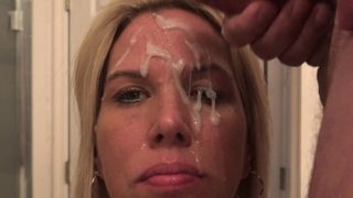 Amateur Blond Give Nice POV Blowjob