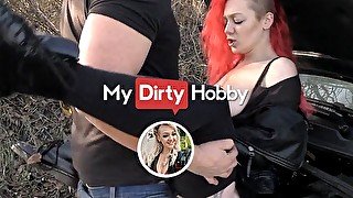 MyDirtyHobby - Valery_Venom's Car Breaks Down & Luckily For Her A Hot Guy Passes By & Helps Her