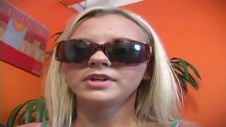 Pleasing buxomy Bree Olson acting in amazing BJ scene