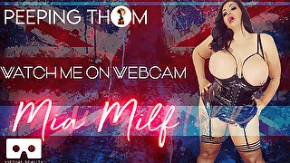 Mia MILF - Watch Me On Webcam - PeepingThom