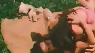 vintage 70s german - Schulmaedchenporno II - Hurra, die Moese brennt - cc79