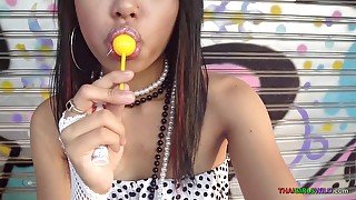 Cute Thai teen 18+ is a nymphomaniac