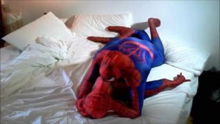 spiderman humps spiderman dummy