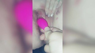 Using a sextoy until she has an orgasm