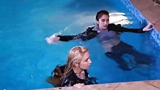 2 cuties in leather jackets and jeans get wet