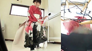 Subtitled Japanese kimono pee desperation failure in HD