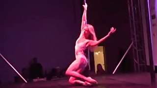 Amazing solo video with a fantastic blonde pole dancer