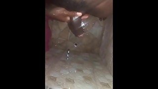 Masturbate in shower