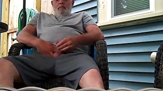 Str8 Step daddy play in backyard