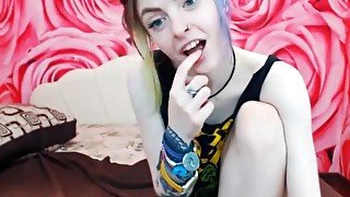 Cute tattooed teen 18+ lewd on cam