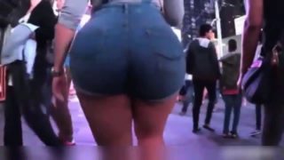 xhamster  66653472 juicy latin booty in tight shorts jeans 720p