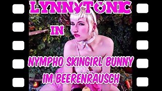 Nympho Skingirl Bunny im Beerenrausch