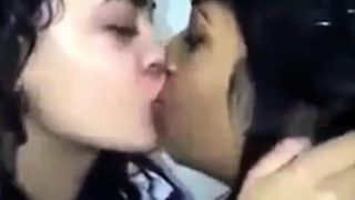 Desi Lesbian Girls Kissing Each other Desperately