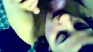 arab gf sucking cock & taking cum on face