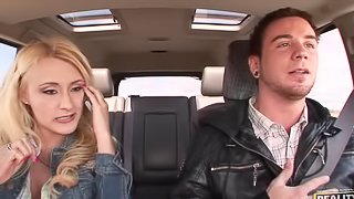 Mallory Rae Murphy And Her Boo Fuck Up In The Mountain In A Back Seat