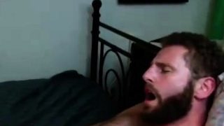 Str8 Italian guy in bed