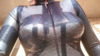 Latex Rubber Fetish Catsuit Homemade Video of Curvy Girl In Texturized Fetisch clothes