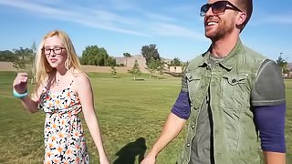 He meets a sexy girl at the park, takes her home and fucks her