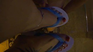 havaianas flip flop footjob