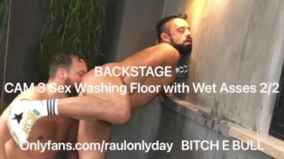 BACKSTAGE CAM 2 Sex Washing Floor with Wet Asses"1/2