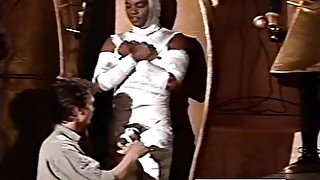 Randy Cochran is a horny mummy in MYSTIC MUSEUM (1990)