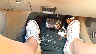 Messy pedal pumping with sneakers and barefoot