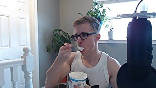 Stepbro Eats GREEK YOGURT while picking his Champion (Hot)