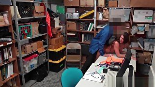 Innocent Looking teen 18+ Davina Is A Jacker