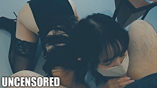 Uncensored Japanese cutie giving and receiving oral with abandon