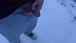 Taking a piss on snowy train tracks. 4K 60FPS