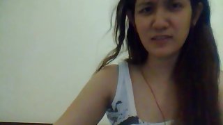 cute philipino milf shows boobs to skype bf-p1