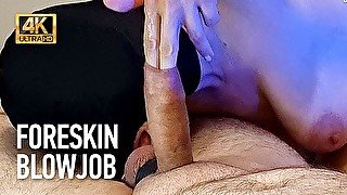 Sexy MILF gives a sensual blowjob. Cum in mouth. Ball licking and sucking. Foreskin Play. 4K (851)