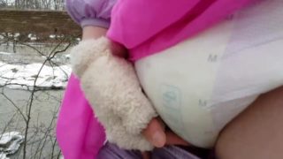 Flashing a Wet Diaper Outdoors