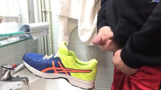 Asics shoes cumming.