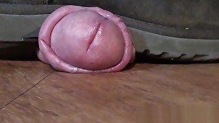 230LB BBW SQUEEZES COCK CELLS DRY WITH ALL HER WEIGHT