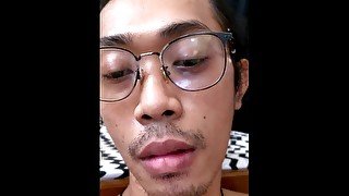 Hayato cum facial, cum eating