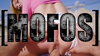 MOFOS - Don't Break Me - Eric John, Danni Rivers - Position Clicker.mp4