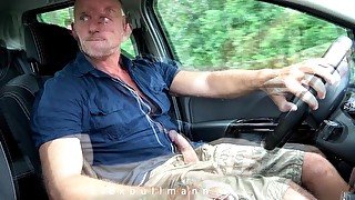 beefy hairy daddy flashing and splashing while driving car