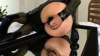 Temping Latex Gal Fetish Makeout