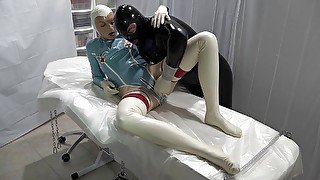 Latex Danielle - The patient is examining the doctor and the doctor is playing with herself