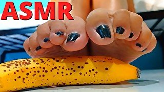 ASMR 🎧 Banana Crushing