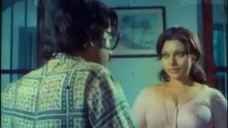 Y vijaya romance and cleavage show