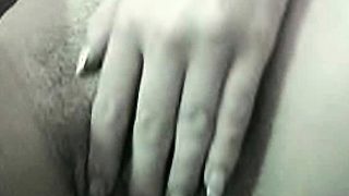 Great Amateur Video Of Teen fingering her hairy pussy